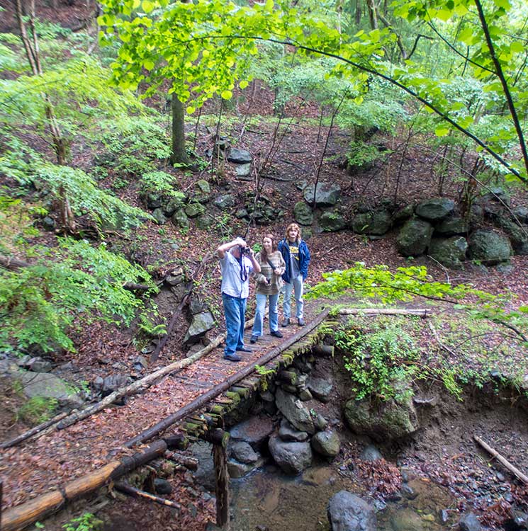 Eco Tours Japan hiking and walking rural tours in Yamanashi.